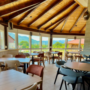 Monte escape village